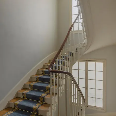 Courcelles Prestige Apartment Paris