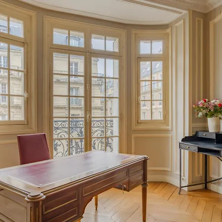 Διαμέρισμα Courcelles Prestige