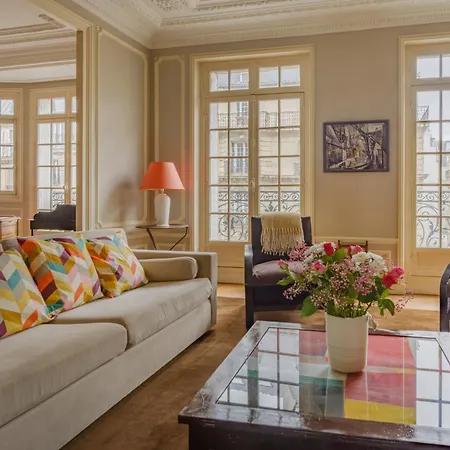 Courcelles Prestige * Paris