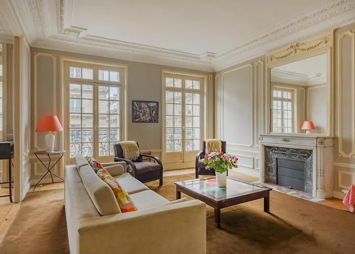 Courcelles Prestige アパート