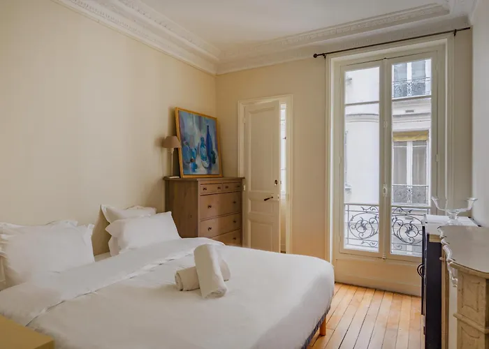 Courcelles Prestige * Paris